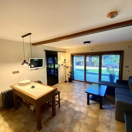 Apartment Holin Appartement *