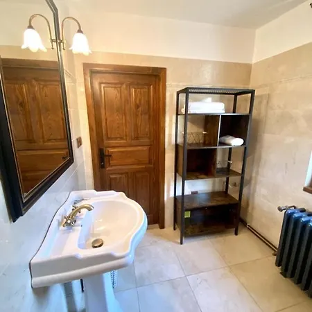 Appartement Apartment Holin