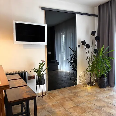 Apartment Holin Appartement *